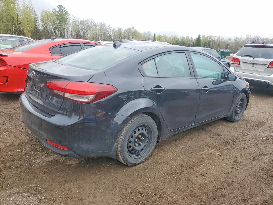 53650246 :رقم المزاد ، 3KPFK4A73HE055147 vin ، 2017 Kia Forte مزاد بيع