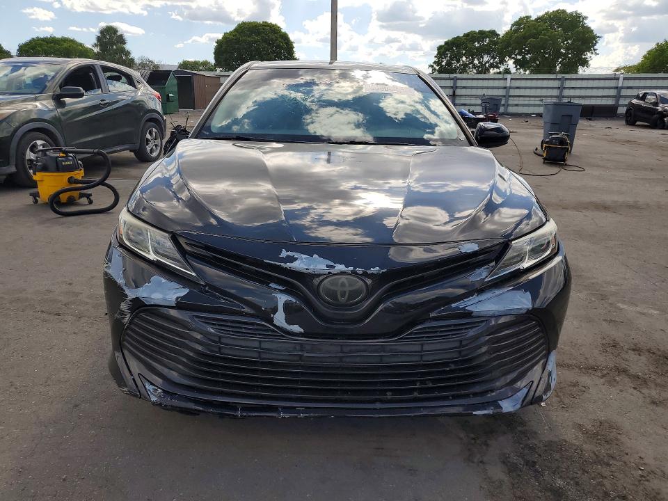 Продажа на аукционе авто 2019 Toyota Camry, vin: 4T1B11HK6KU196910, номер лота: 53803086