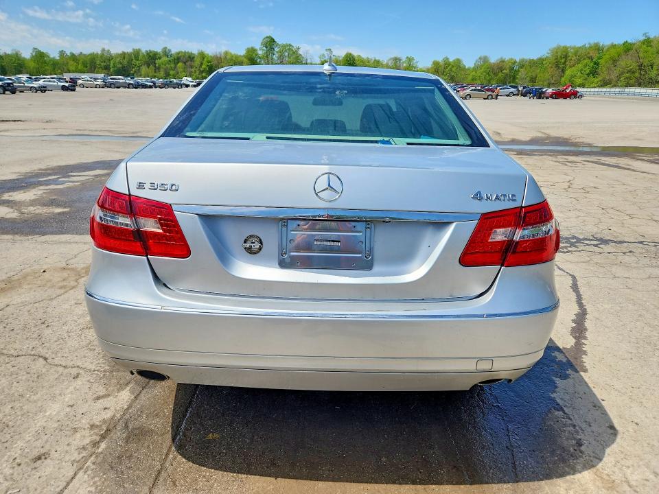 Продаж на аукціоні авто 2011 Mercedes-benz E, vin: WDDHF8HB5BA483154, номер лоту: 52259536