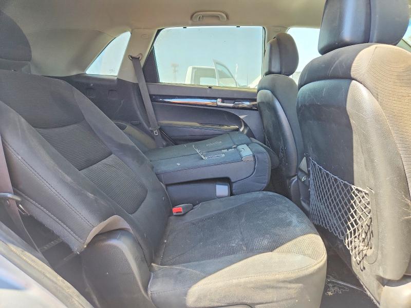2015 Kia Sorento მანქანა იყიდება აუქციონზე, vin: 5XYKT4A68FG640731, აუქციონის ნომერი: 53211656