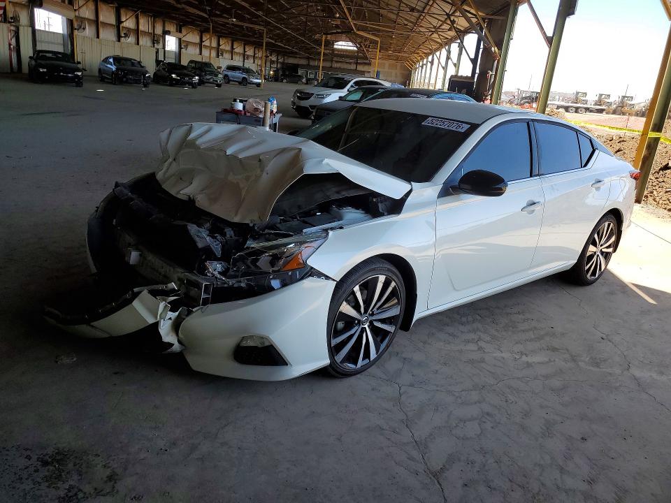 Auction sale of the 2019 Nissan Altima, vin: 1N4BL4CV4KC213202, lot number: 52257076