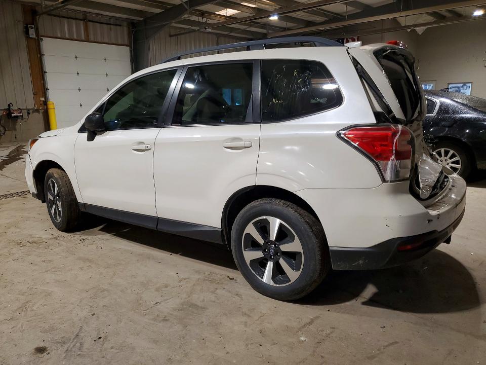 53630016 :رقم المزاد ، JF2SJABC2JH561615 vin ، 2018 Subaru Forester مزاد بيع