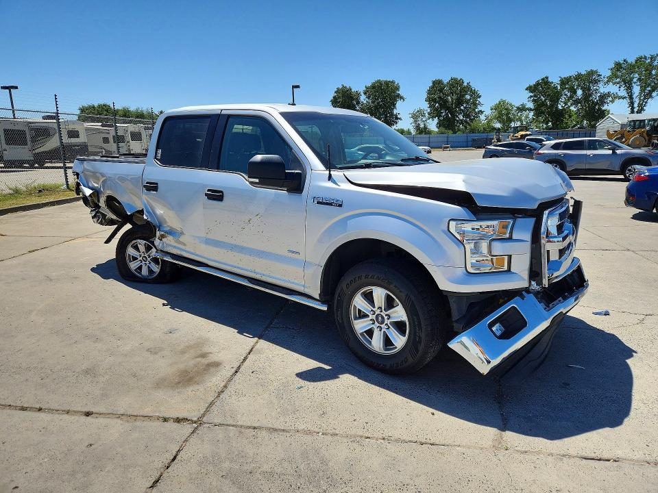 54111926 :رقم المزاد ، 1FTEW1CPXFKD60411 vin ، 2015 Ford F150 مزاد بيع