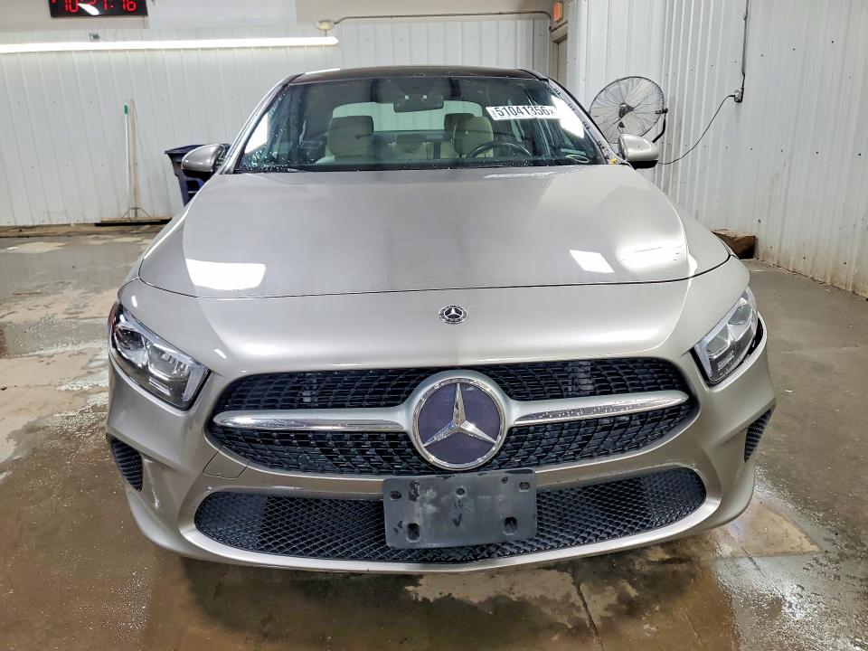 2019 Mercedes-benz A მანქანა იყიდება აუქციონზე, vin: WDD3G4FB5KW018945, აუქციონის ნომერი: 51041356