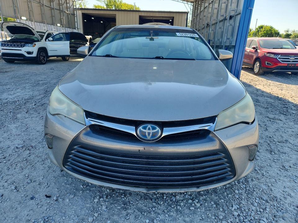 2016 Toyota Camry Hybrid მანქანა იყიდება აუქციონზე, vin: 4T1BD1FK9GU182565, აუქციონის ნომერი: 52391226