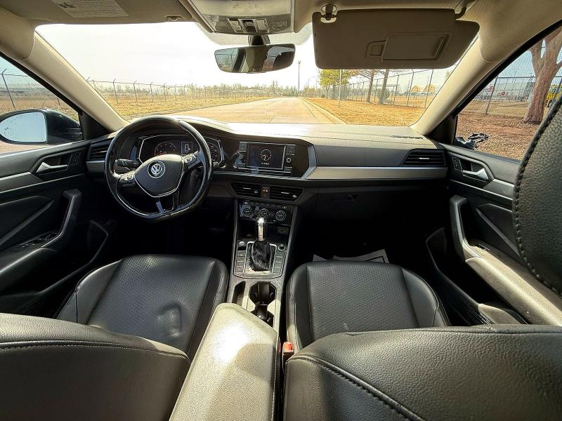 Продажа на аукционе авто 2019 Volkswagen Jetta, vin: 3VWC57BU1KM121009, номер лота: 52321426