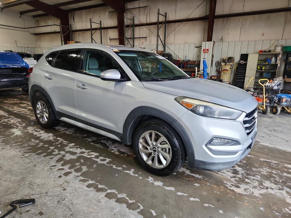 Продаж на аукціоні авто 2018 Hyundai Tucson, vin: KM8J33A42JU680410, номер лоту: 55238966