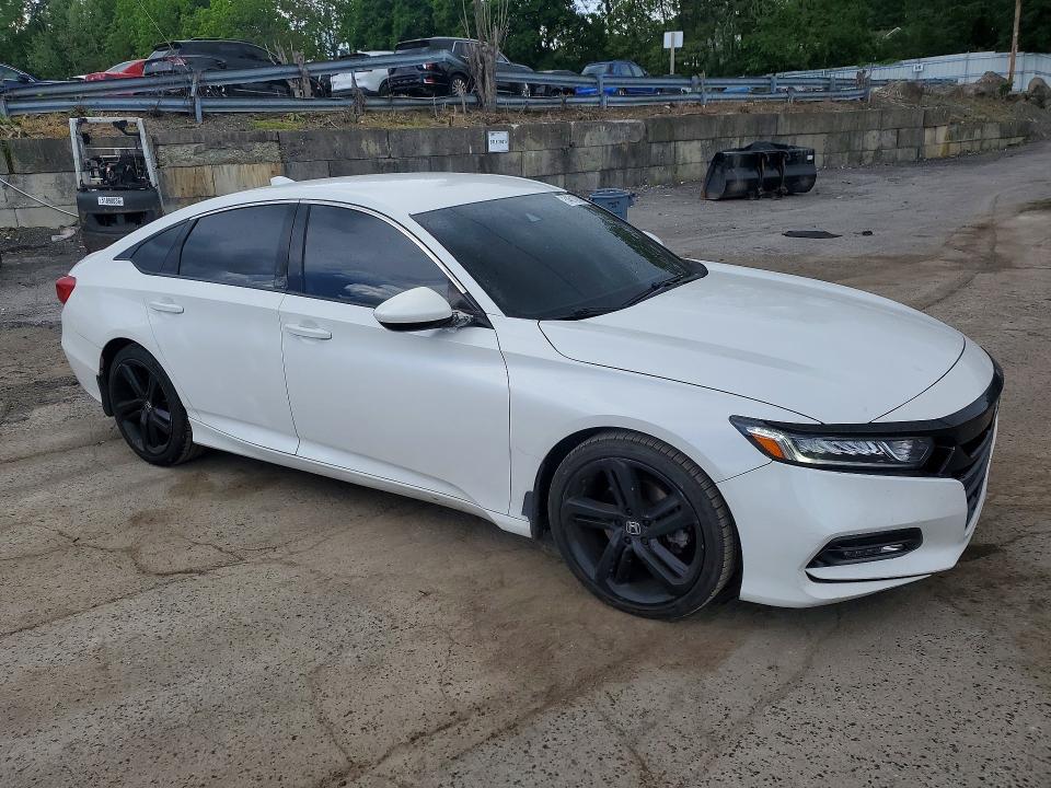Aukcja sprzedaży 2019 Honda Accord, vin: 1HGCV1F3XKA134082, numer aukcji: 54610936