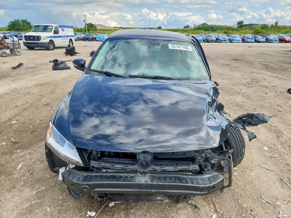 2014 Volkswagen Jetta მანქანა იყიდება აუქციონზე, vin: 3VWD07AJ4EM388742, აუქციონის ნომერი: 55147166