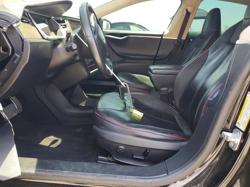 2013 Tesla Model S მანქანა იყიდება აუქციონზე, vin: 5YJSA1DP6DFP03502, აუქციონის ნომერი: 52185736