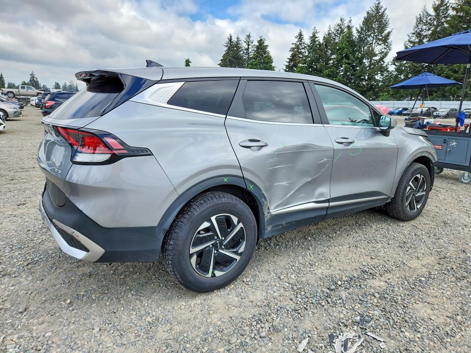 2023 Kia Sportage მანქანა იყიდება აუქციონზე, vin: KNDPUCAG4P7015358, აუქციონის ნომერი: 53821986