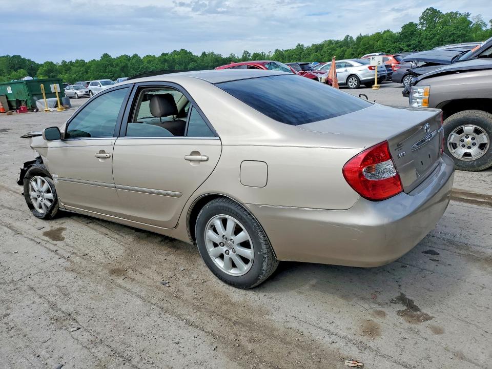 55025296 :رقم المزاد ، 4T1BF30K04U074653 vin ، 2004 Toyota Camry مزاد بيع