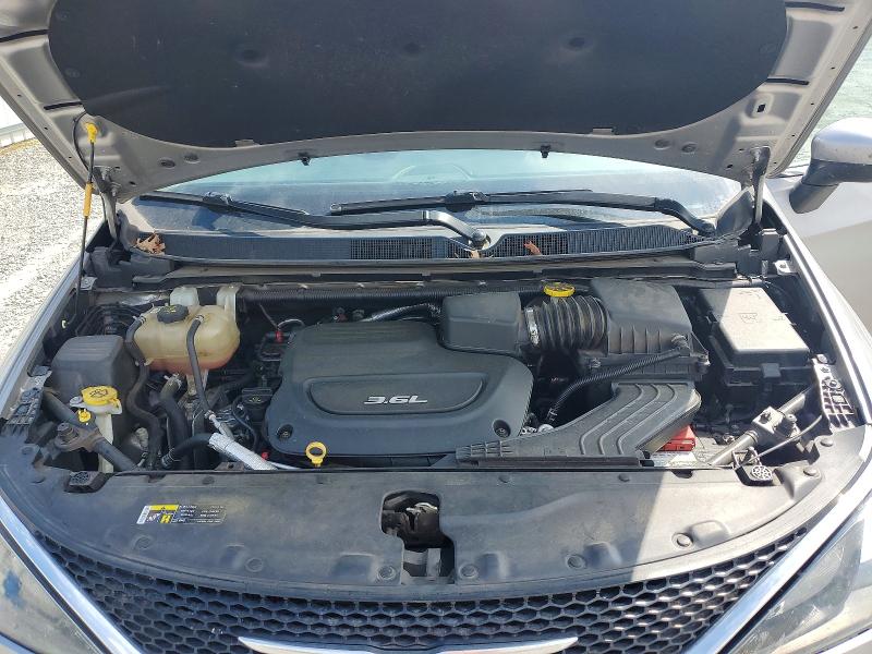2017 Chrysler Pacifica მანქანა იყიდება აუქციონზე, vin: 2C4RC1DGXHR695133, აუქციონის ნომერი: 53072726
