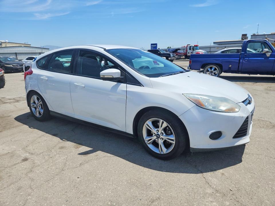 53577826 :رقم المزاد ، 1FADP3K23EL176324 vin ، 2014 Ford Focus مزاد بيع