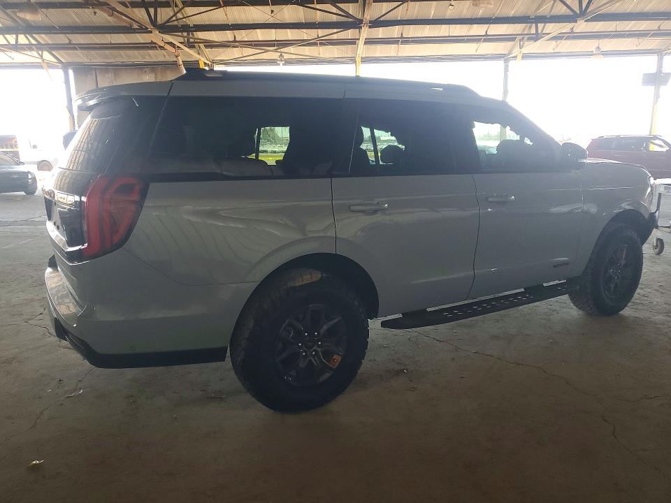 2025 Ford Expedition მანქანა იყიდება აუქციონზე, vin: 1FMJU1RG3SEA57633, აუქციონის ნომერი: 53460256