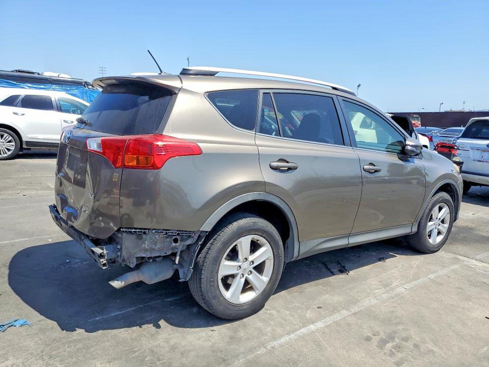 2014 Toyota Rav4 მანქანა იყიდება აუქციონზე, vin: JTMWFREV4ED032385, აუქციონის ნომერი: 52354046