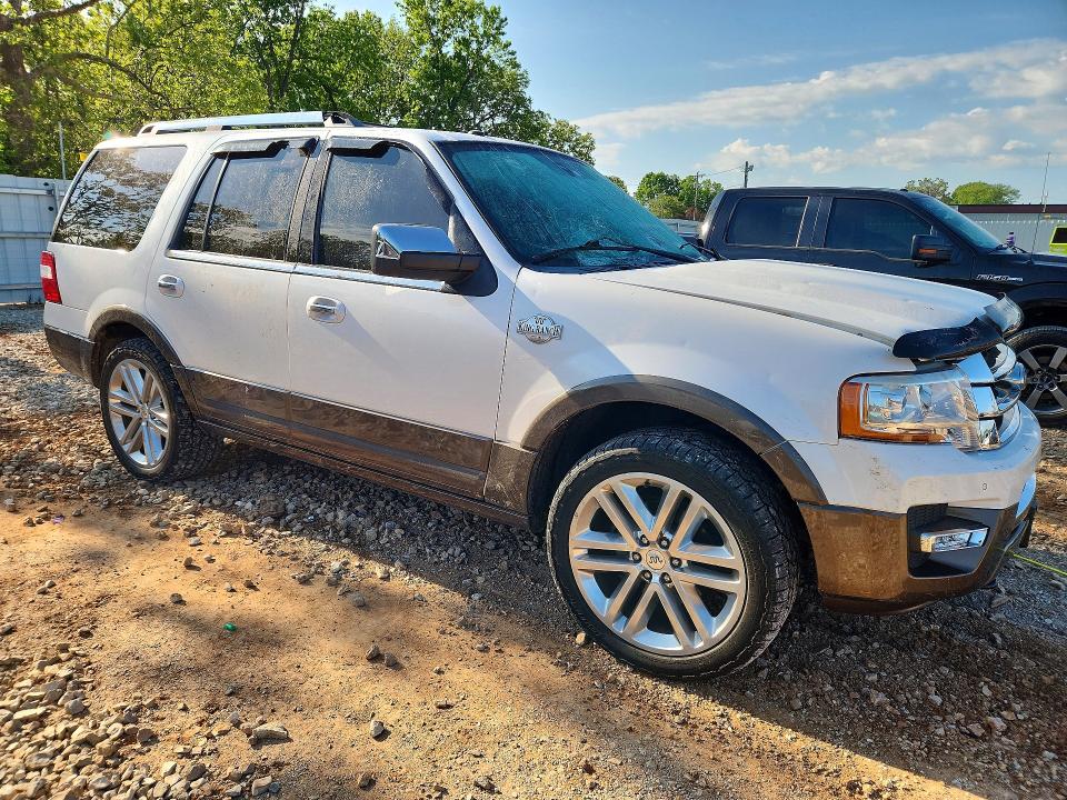 Продажа на аукционе авто 2017 Ford Expedition, vin: 1FMJU1JT4HEA62888, номер лота: 52332876