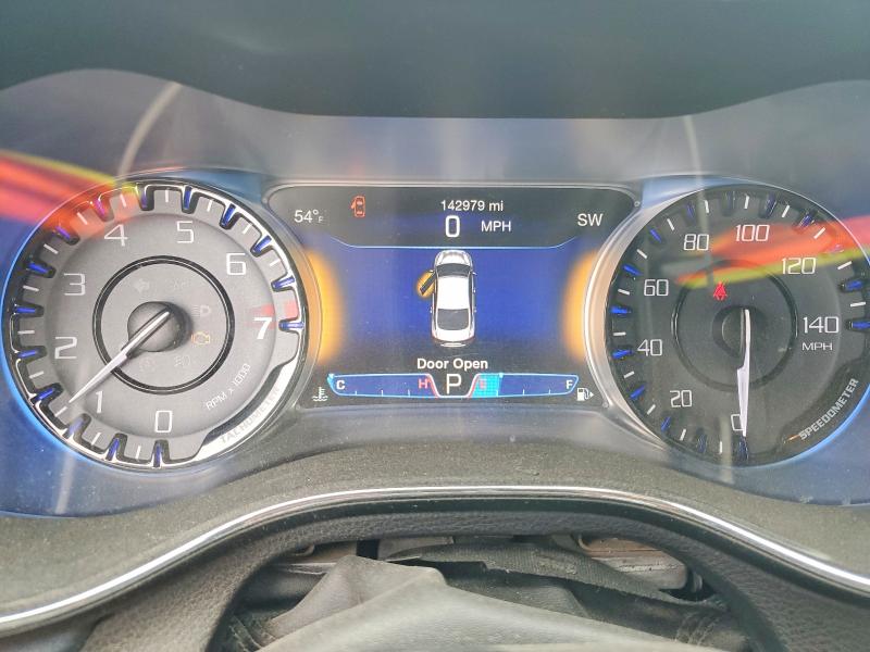 Продажа на аукционе авто 2015 Chrysler 200, vin: 1C3CCCBG7FN518770, номер лота: 53380196