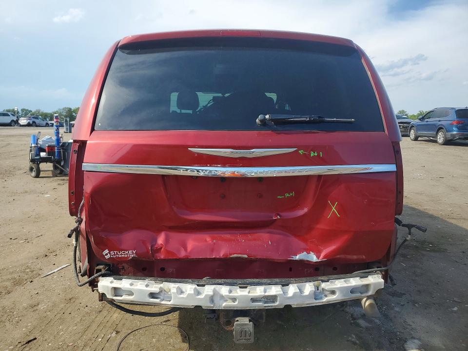 54582346 :رقم المزاد ، 2C4RC1CG0ER192627 vin ، 2014 Chrysler Town & Country مزاد بيع
