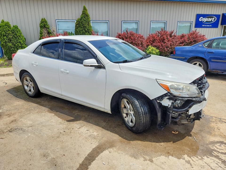 2015 Chevrolet Malibu მანქანა იყიდება აუქციონზე, vin: 1G11C5SL7FF354726, აუქციონის ნომერი: 54003396