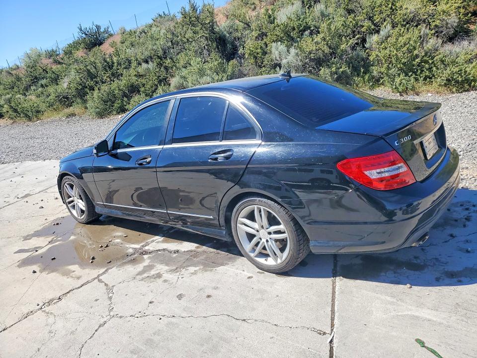 Продаж на аукціоні авто 2013 Mercedes-benz C, vin: WDDGF8AB1DR301489, номер лоту: 53925586
