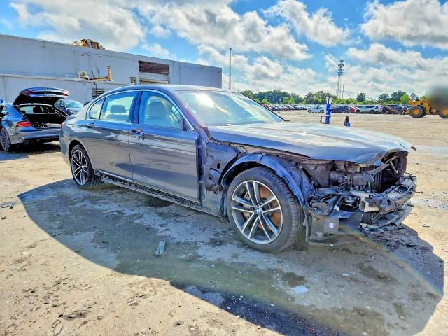 53267686 :رقم المزاد ، WBA7U2C07LGJ59956 vin ، 2020 Bmw 750 مزاد بيع