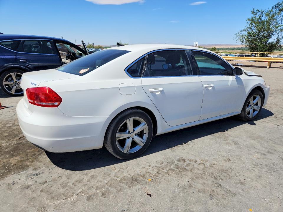 54181776 :رقم المزاد ، 1VWBN7A31DC031769 vin ، 2013 Volkswagen Passat مزاد بيع