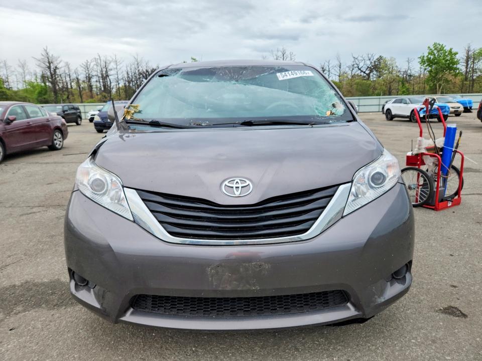 Продаж на аукціоні авто 2014 Toyota Sienna, vin: 5TDKK3DC7ES451634, номер лоту: 54149166