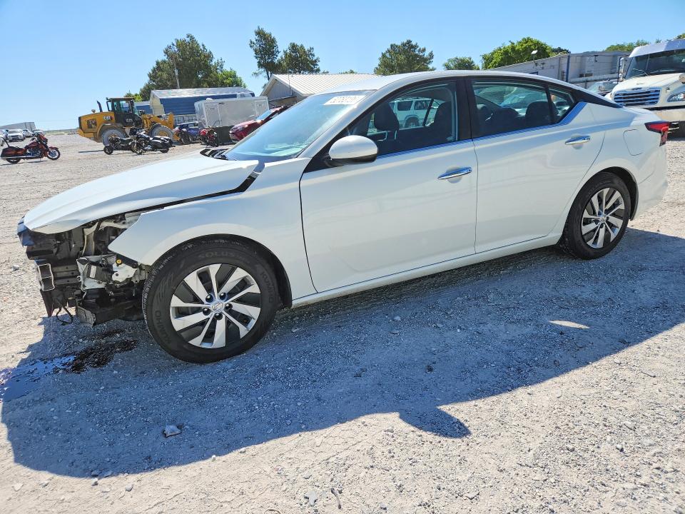 Продажа на аукционе авто 2020 Nissan Altima, vin: 1N4BL4BV6LC226522, номер лота: 52783196