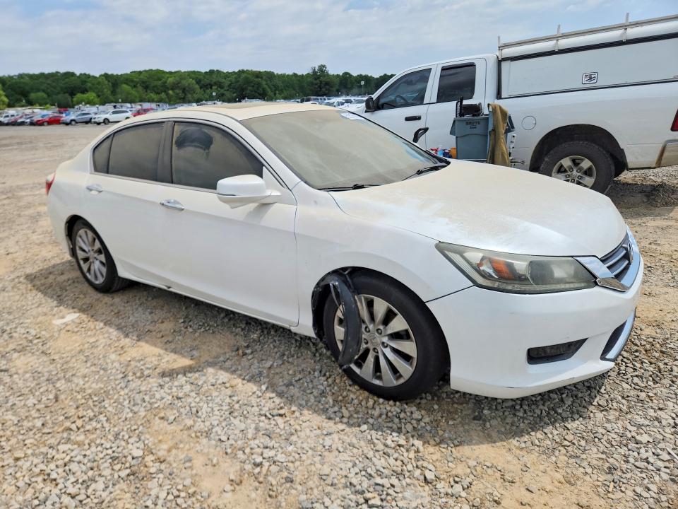 53578416 :رقم المزاد ، 1HGCR2F87FA141986 vin ، 2015 Honda Accord مزاد بيع