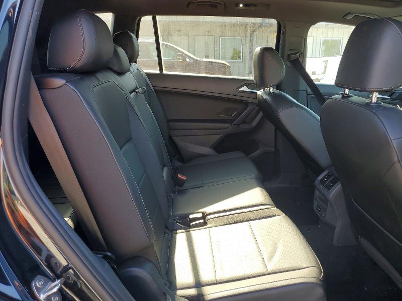 54093016 :رقم المزاد ، 3VV3B7AX0KM027521 vin ، 2019 Volkswagen Tiguan مزاد بيع