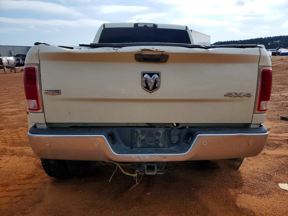 53197136 :رقم المزاد ، 3C63RRML9JG335340 vin ، 2018 Ram 3500 مزاد بيع