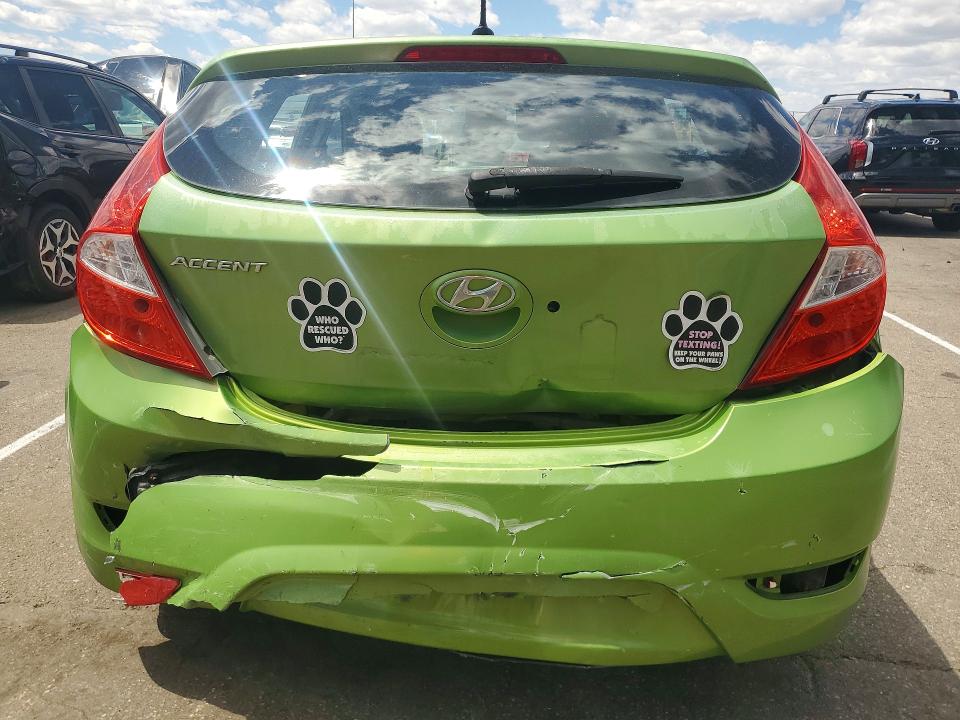 53199216 :رقم المزاد ، KMHCT5AE2DU108903 vin ، 2013 Hyundai Accent مزاد بيع