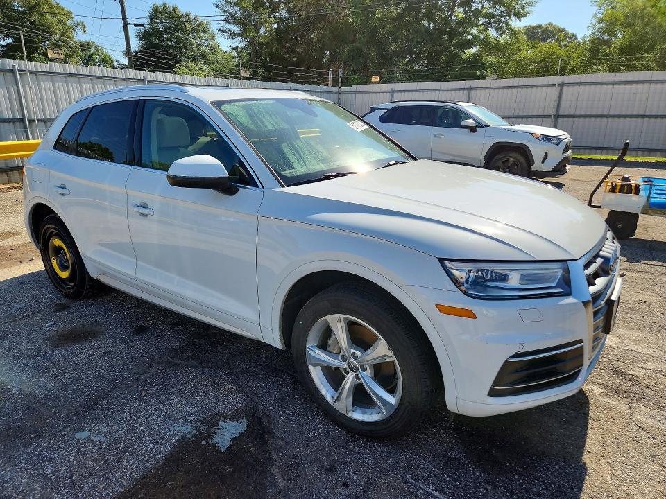 Продажа на аукционе авто 2020 Audi Q5, vin: WA1ANAFY8L2017740, номер лота: 52102026