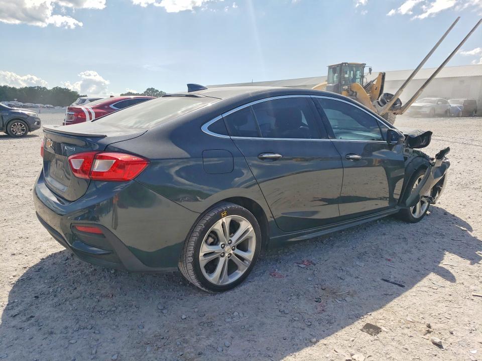 54148176 :رقم المزاد ، 1G1BF5SM7J7131822 vin ، 2018 Chevrolet Cruze مزاد بيع