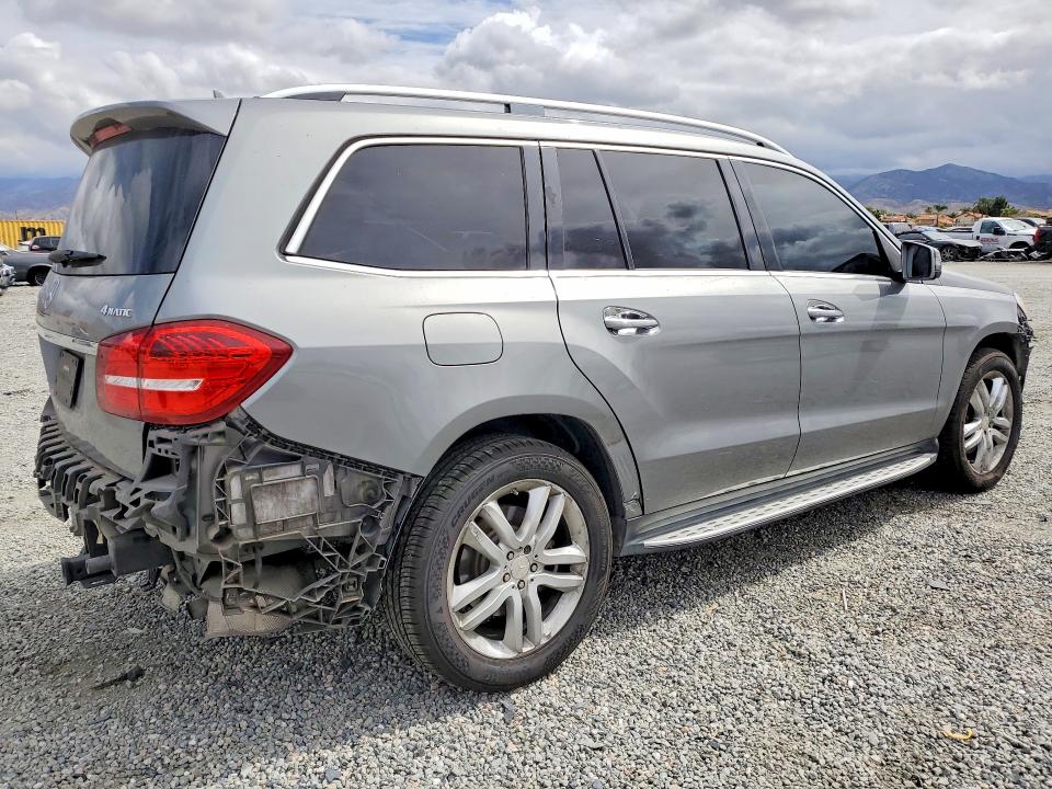 52370976 :رقم المزاد ، 4JGDF6EE4HA748775 vin ، 2017 Mercedes-benz Gls مزاد بيع