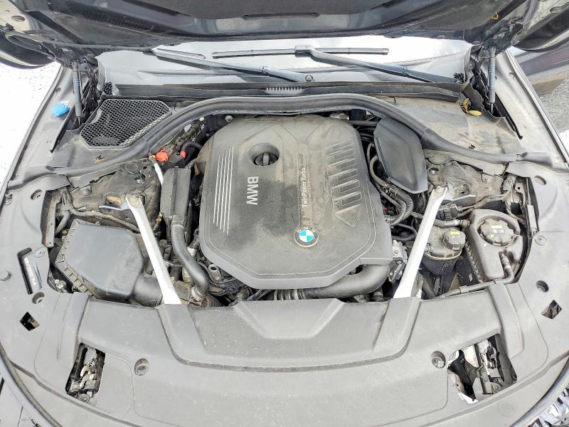 52970996 :رقم المزاد ، WBA7E2C5XKB217854 vin ، 2019 Bmw 740 مزاد بيع