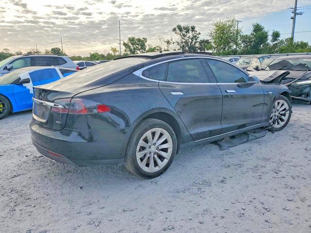 Продажа на аукционе авто 2016 Tesla Model S, vin: 5YJSA1E28GF131971, номер лота: 54453586