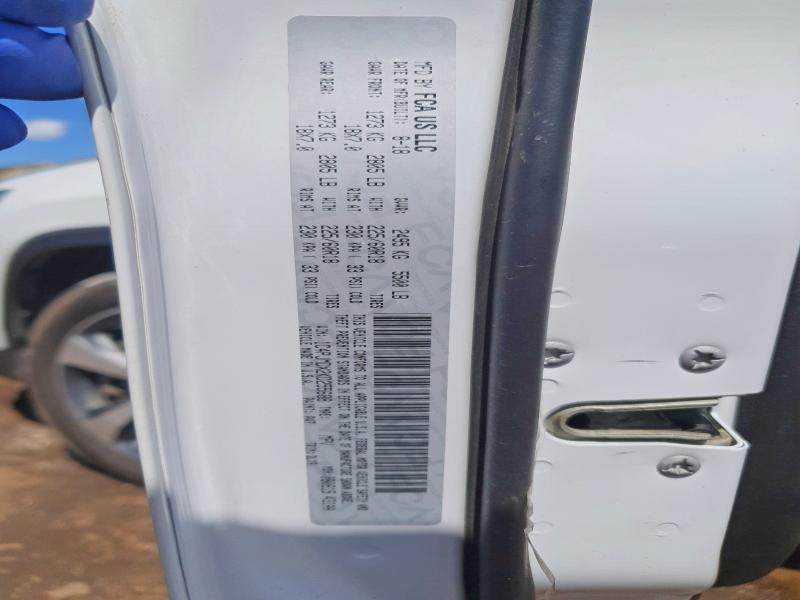 52882826 :رقم المزاد ، 1C4PJMDX2KD255688 vin ، 2019 Jeep Cherokee مزاد بيع