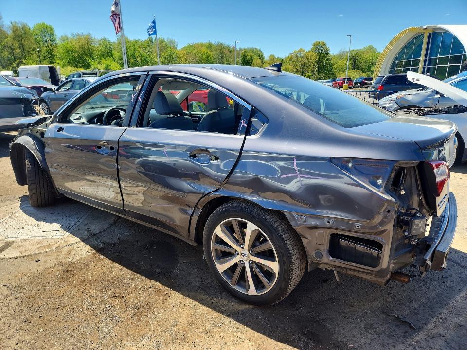2018 Subaru Legacy მანქანა იყიდება აუქციონზე, vin: 4S3BNAN66J3022677, აუქციონის ნომერი: 52609346