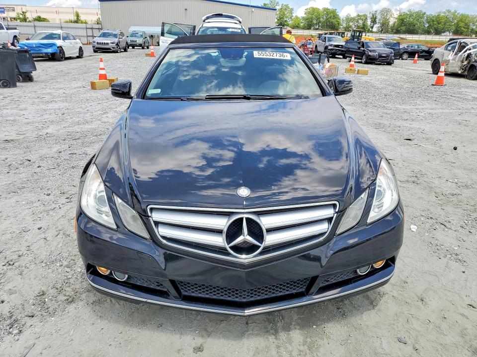 55532736 :رقم المزاد ، WDDKK5GF3BF069488 vin ، 2011 Mercedes-benz E مزاد بيع