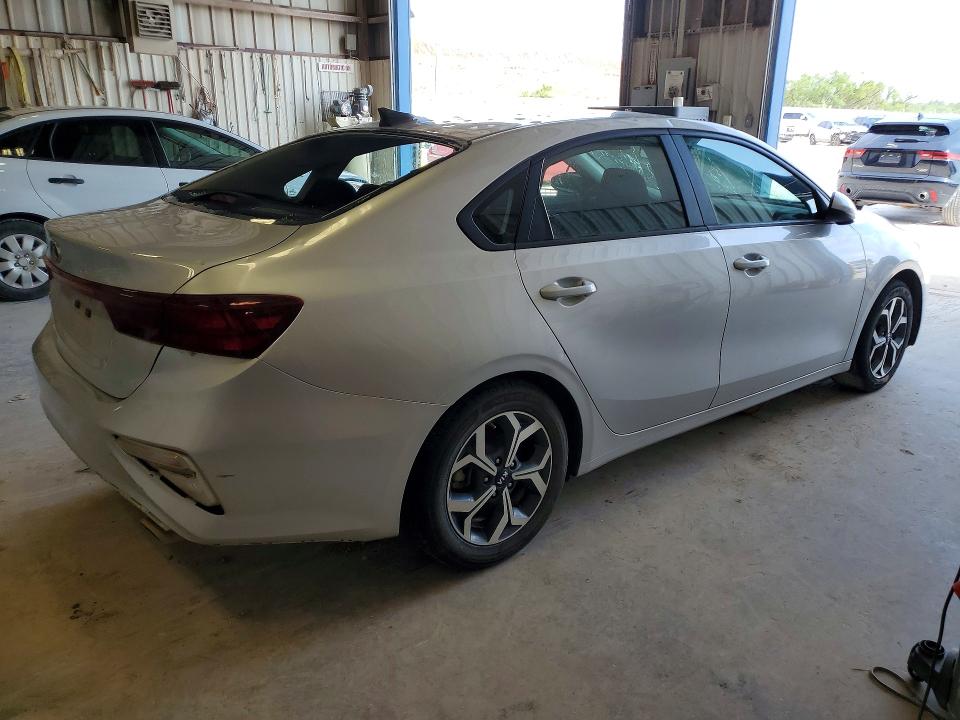 Продажа на аукционе авто 2021 Kia Forte, vin: 3KPF24AD0ME331624, номер лота: 54732706