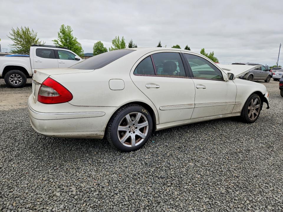 Продажа на аукционе авто 2007 Mercedes-benz E, vin: WDBUF56XX7B100492, номер лота: 52264046