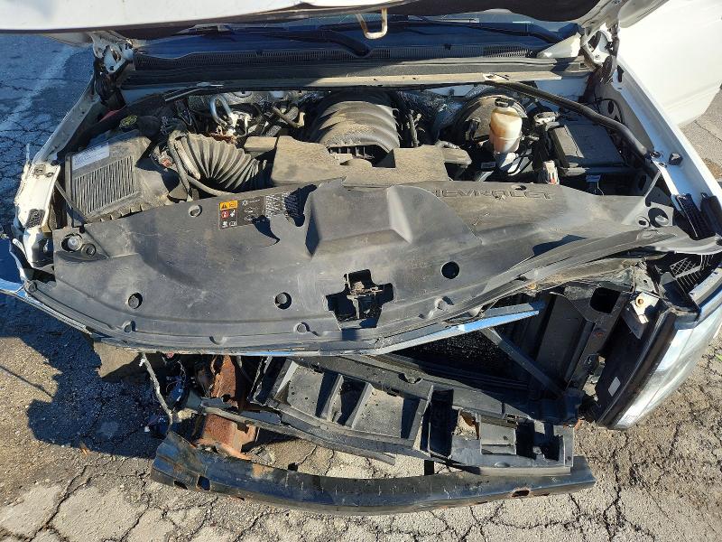 52195176 :رقم المزاد ، 1GNSKJKC1GR453542 vin ، 2016 Chevrolet Suburban مزاد بيع