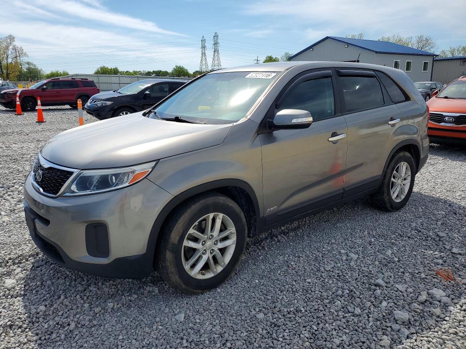 Auction sale of the 2015 Kia Sorento, vin: 5XYKTCA62FG650925, lot number: 52951416