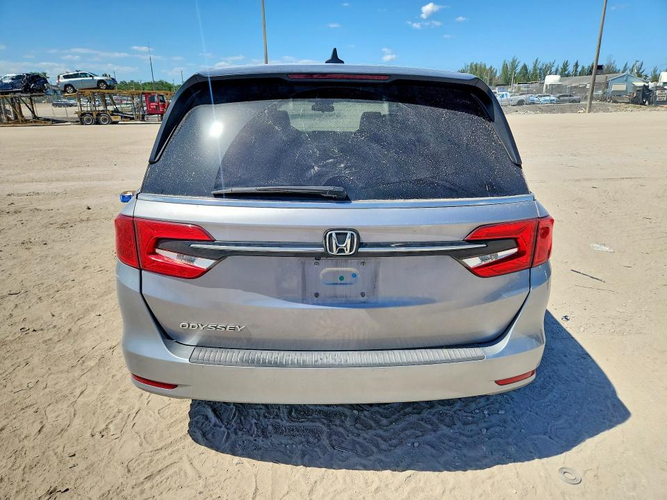 52766906 :رقم المزاد ، 5FNRL6H51NB030070 vin ، 2022 Honda Odyssey مزاد بيع