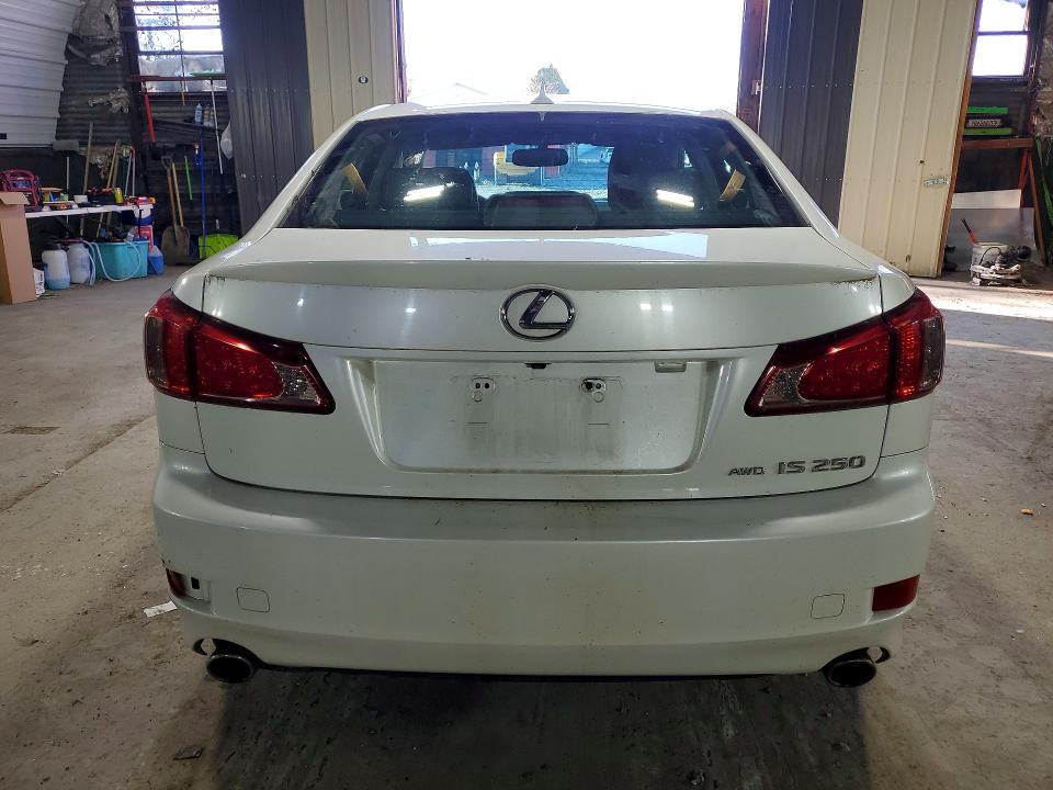 52474456 :رقم المزاد ، JTHCF5C21B5050044 vin ، 2011 Lexus Is مزاد بيع