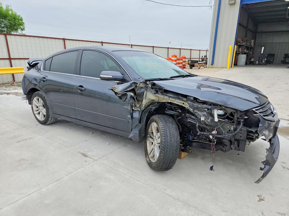 2011 Nissan Altima მანქანა იყიდება აუქციონზე, vin: 1N4BL2AP7BN451235, აუქციონის ნომერი: 52155846