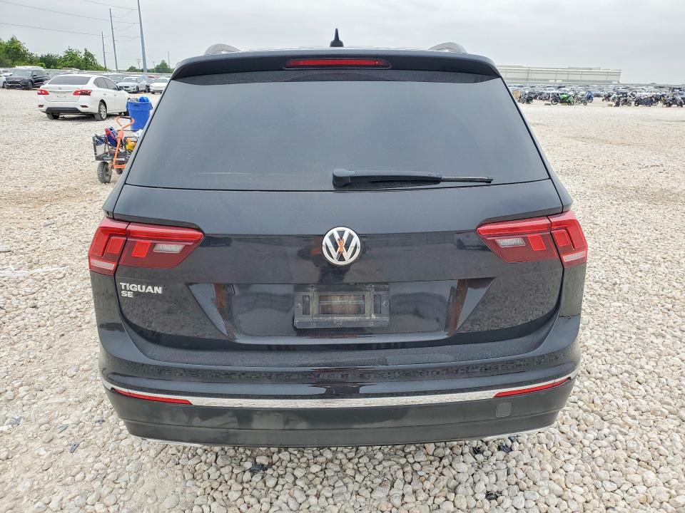 52553706 :رقم المزاد ، 3VV3B7AX0MM062160 vin ، 2021 Volkswagen Tiguan مزاد بيع