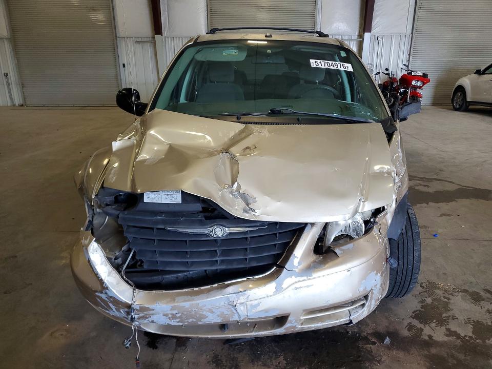 2006 Chrysler Town & Country მანქანა იყიდება აუქციონზე, vin: 1A4GP45R66B590074, აუქციონის ნომერი: 51704976
